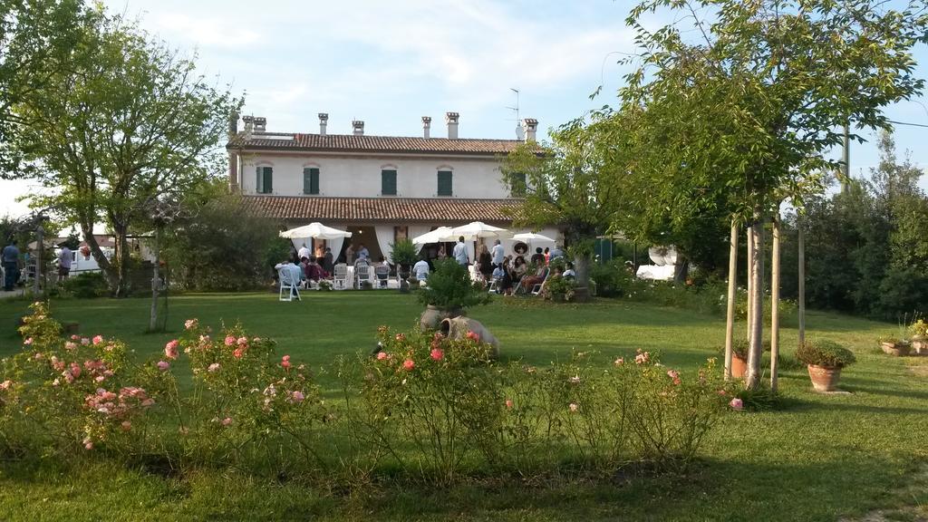 Locanda Antico Casale Чезенатико Екстериор снимка